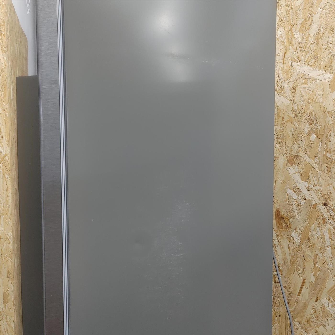 LG GBP62DSNGN frigorifero con congelatore Libera installazione 384 L D Grafite