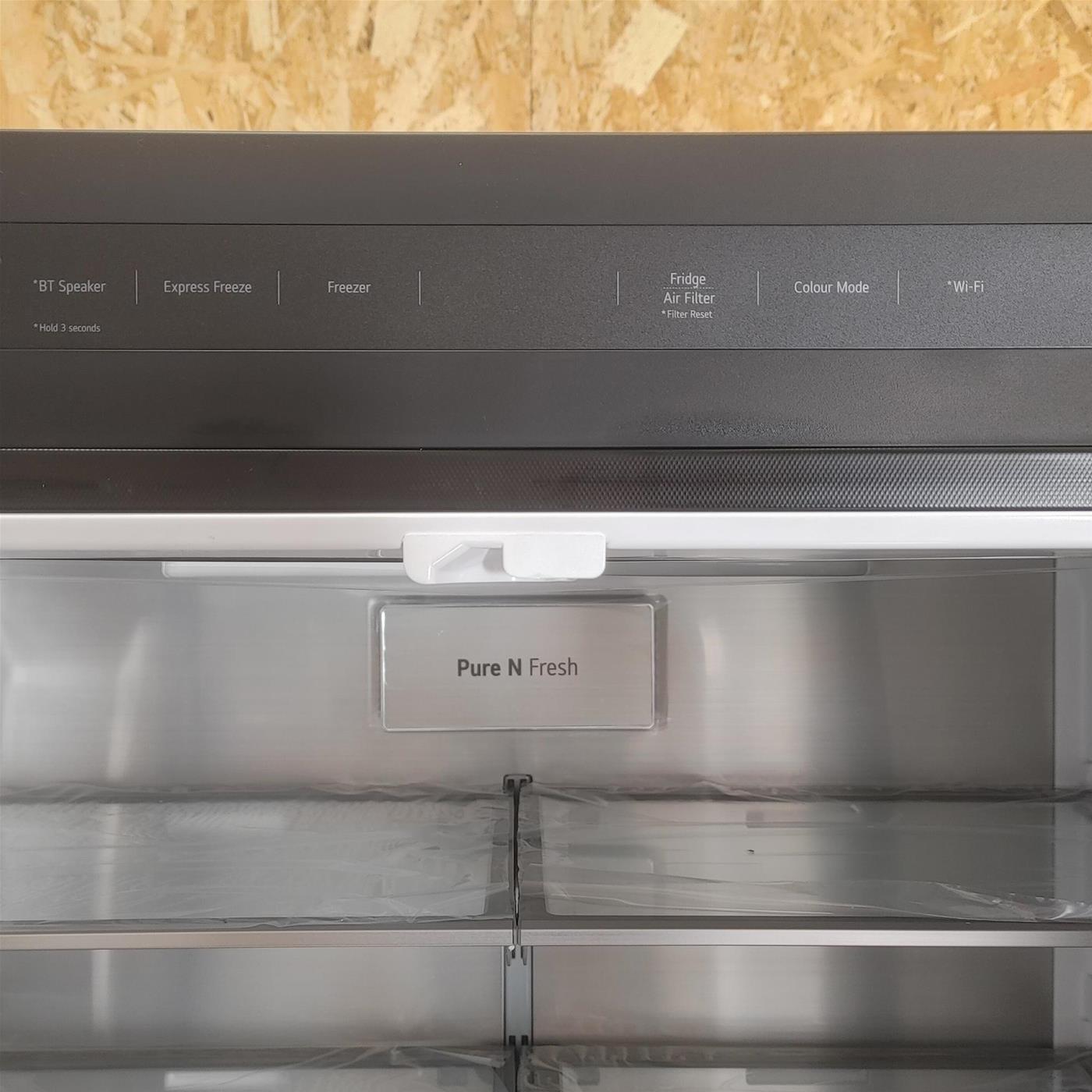Frigorifero LG InstaView MoodUP GMV960NNME Side by Side Colore personalizzabile