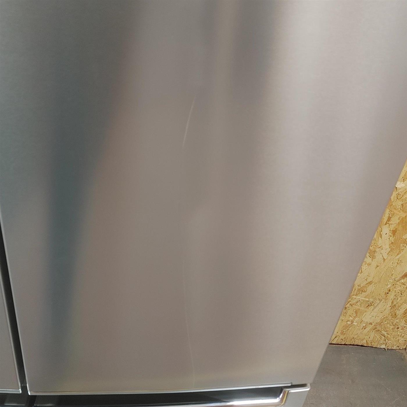 Frigorifero LG GMJ945NS9F Side-by-side UVnano 638 L
