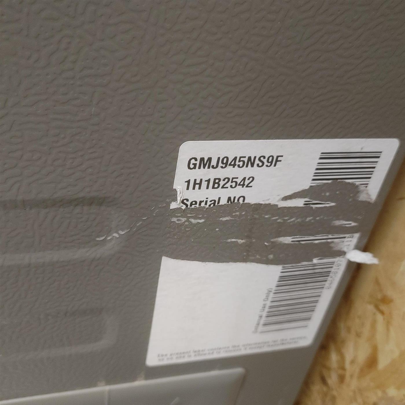 Frigorifero LG GMJ945NS9F Side-by-side UVnano 638 L