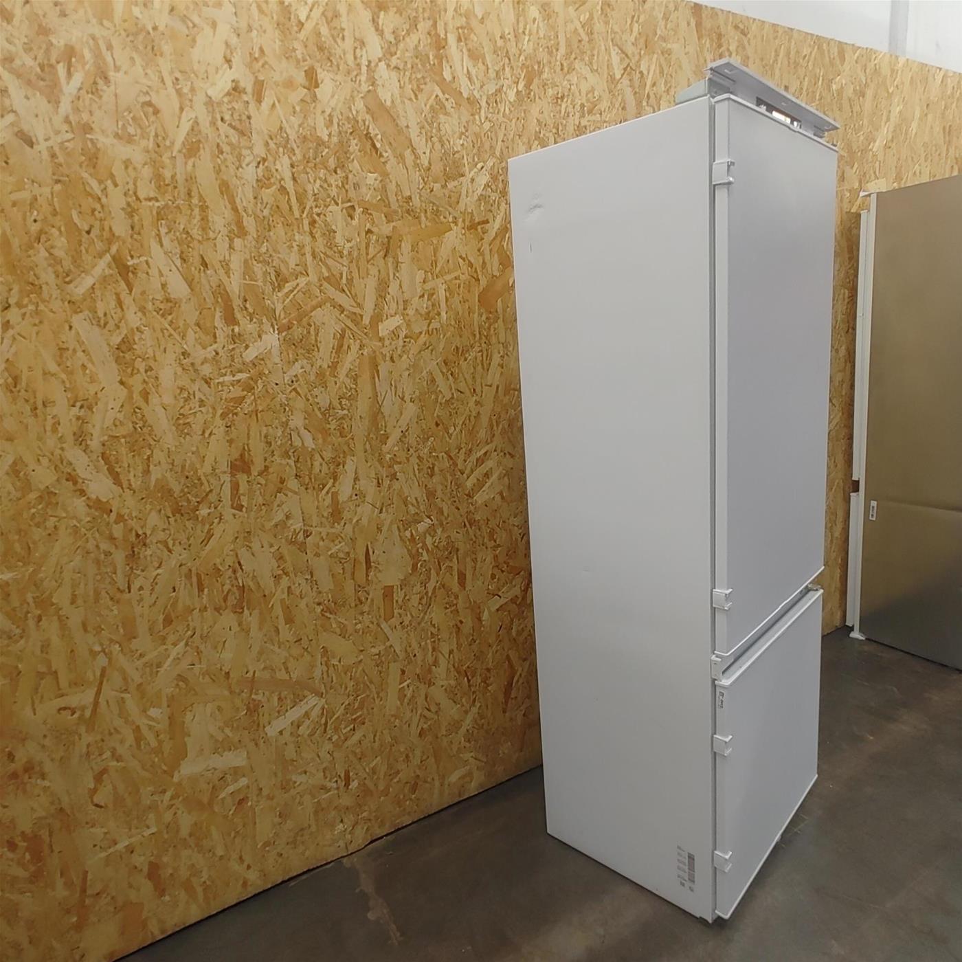 Frigorifero Samsung BRB38G703EWW da Incasso 389 L