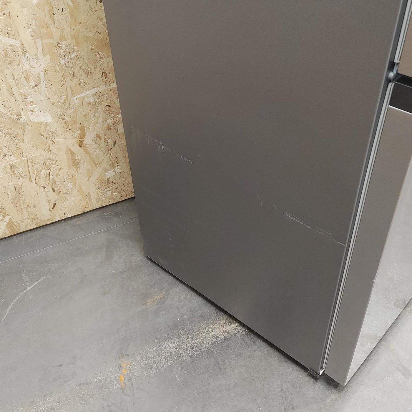 Samsung RB34C632DSA/EF frigorifero con congelatore Libera installazione 341 LD Grafite, Metallico