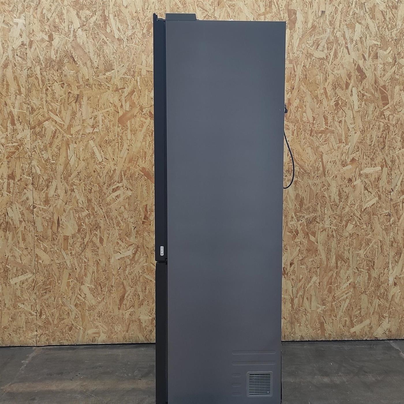 Frigorifero Combinato Samsung BESPOKE AI RB38C7B6AB1 387 L