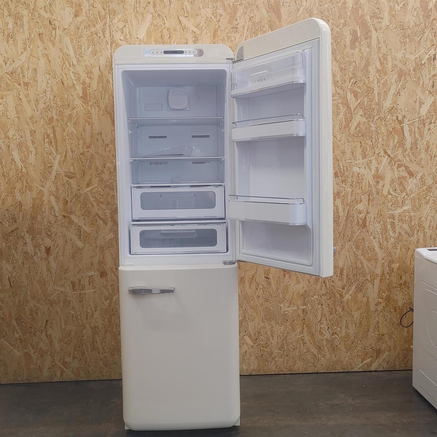 Frigorifero Smeg FAB32RCR5 331 litri