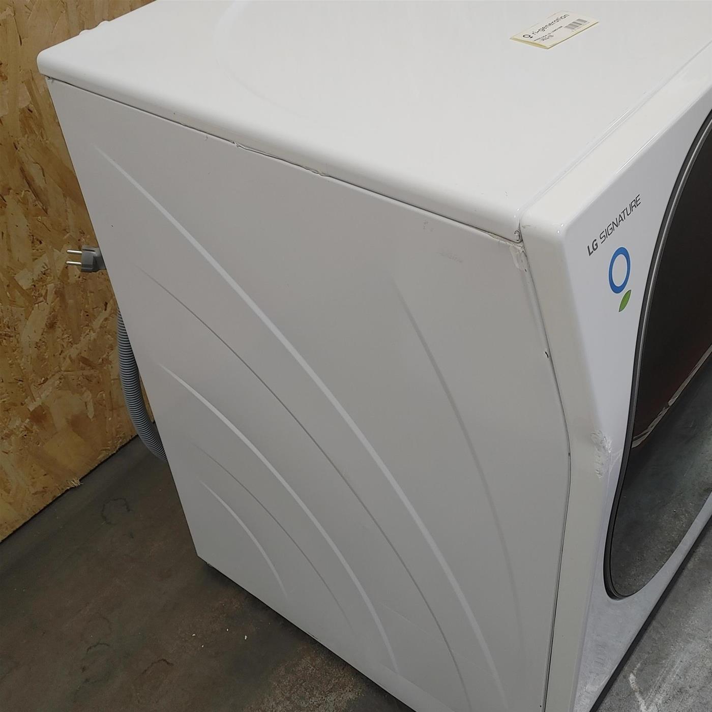 LG LSWD100E lavasciuga Libera installazione Caricamento frontale Bianco A