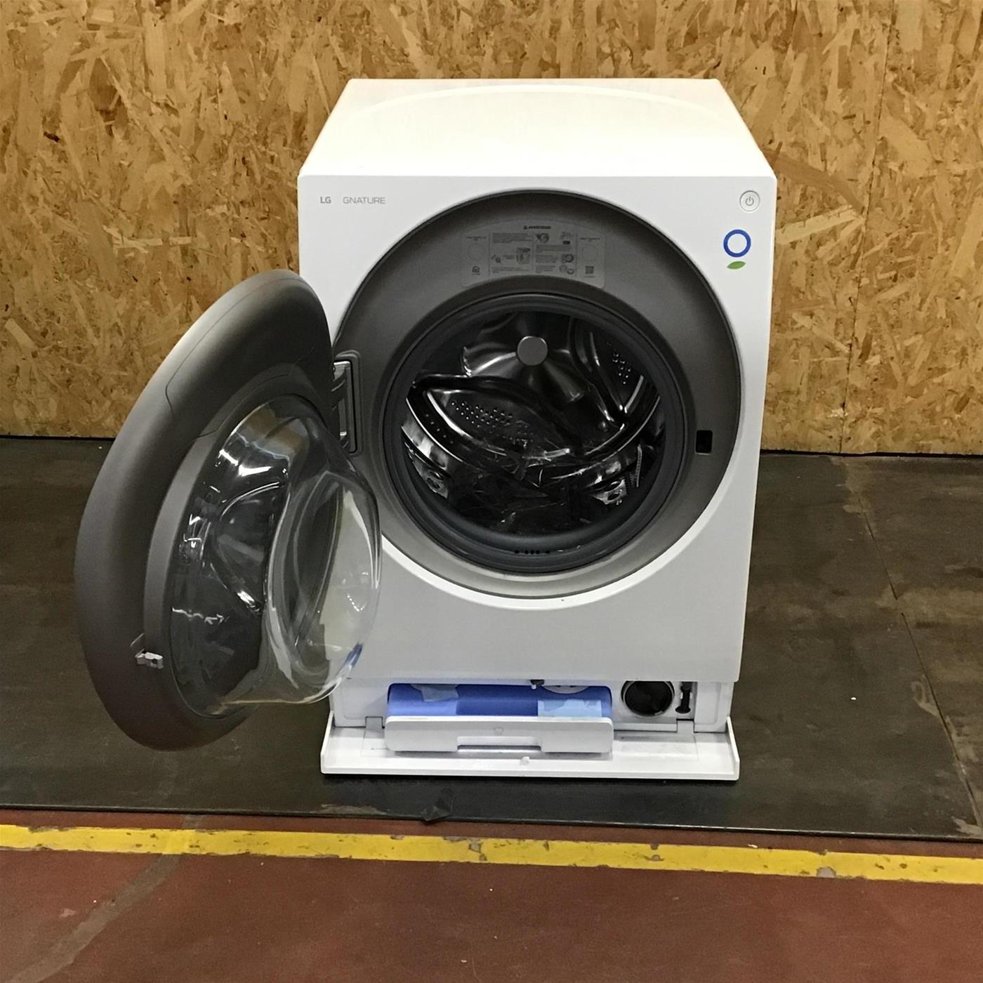 Lavasciuga intelligente LG SIGNATURE LSWD100E AI DD, Classe A 12/7 Kg