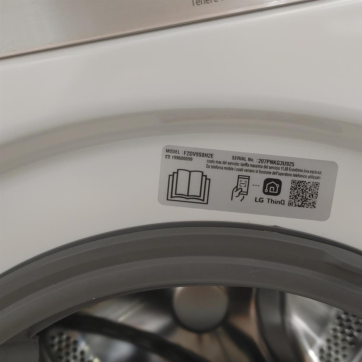 Lavasciuga intelligente LG F2DV9S8H2E Slim Vapore TurboWash 360 8,5/5Kg