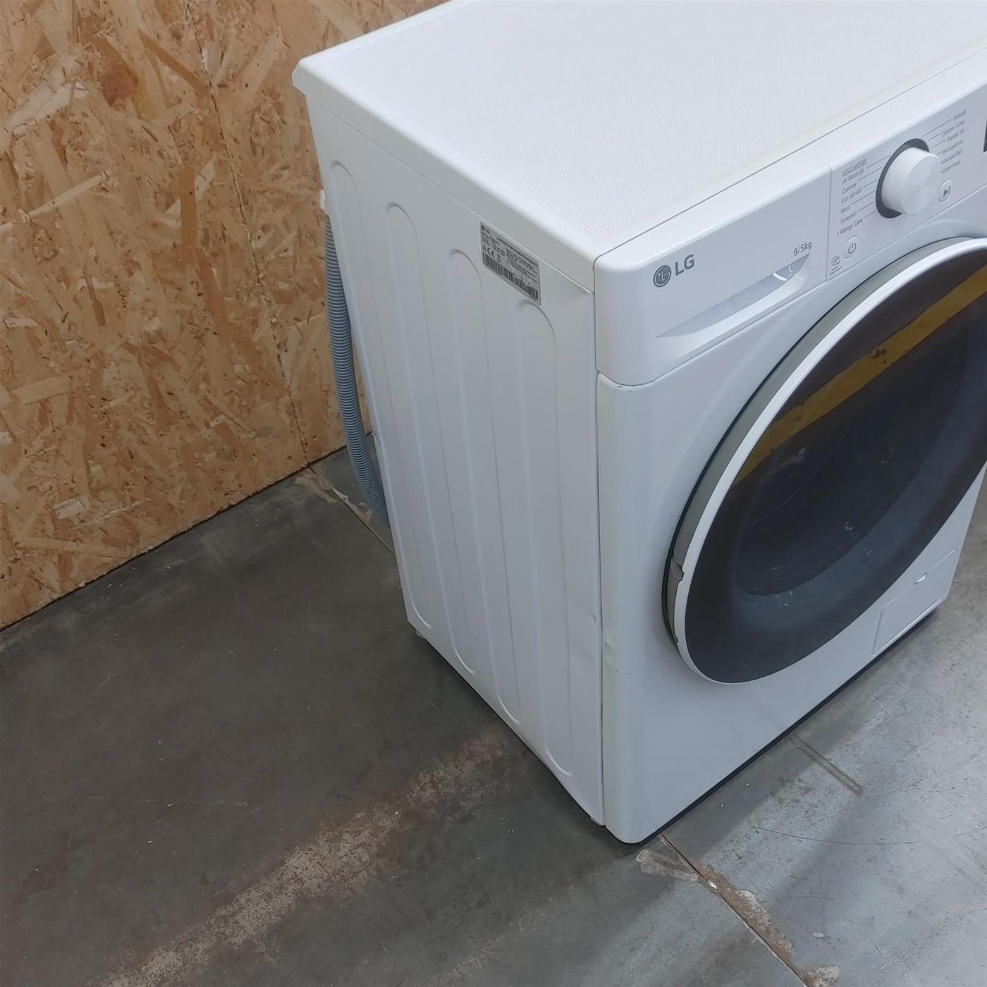 Lavasciuga slim LG D2R5S09TSWW AI DD 9/5kg