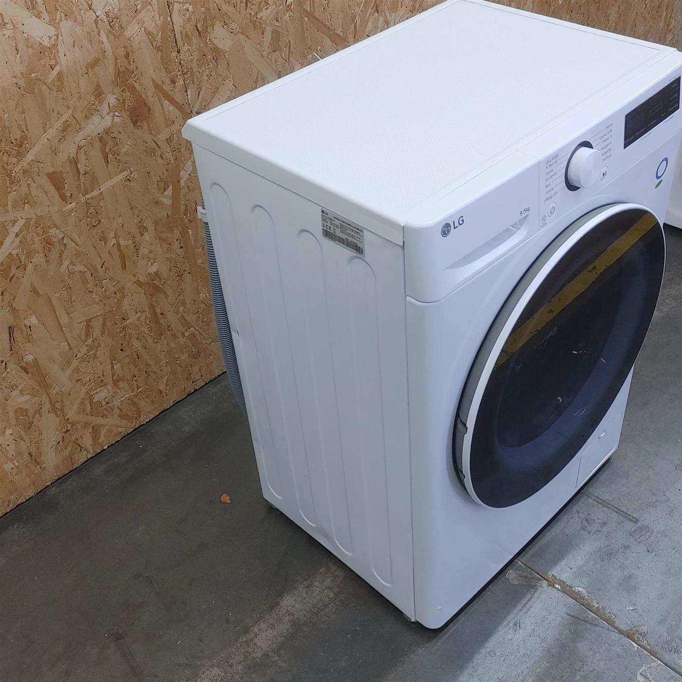 Lavasciuga slim LG D2R5S09TSWW 9/5Kg AI DD