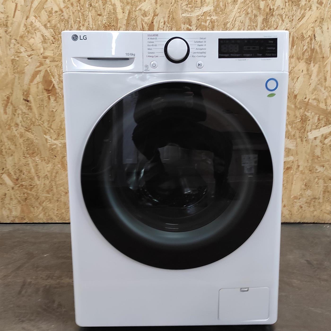 Lavasciuga intelligente LG D4R5010TSWS Serie R5  10/6 Kg