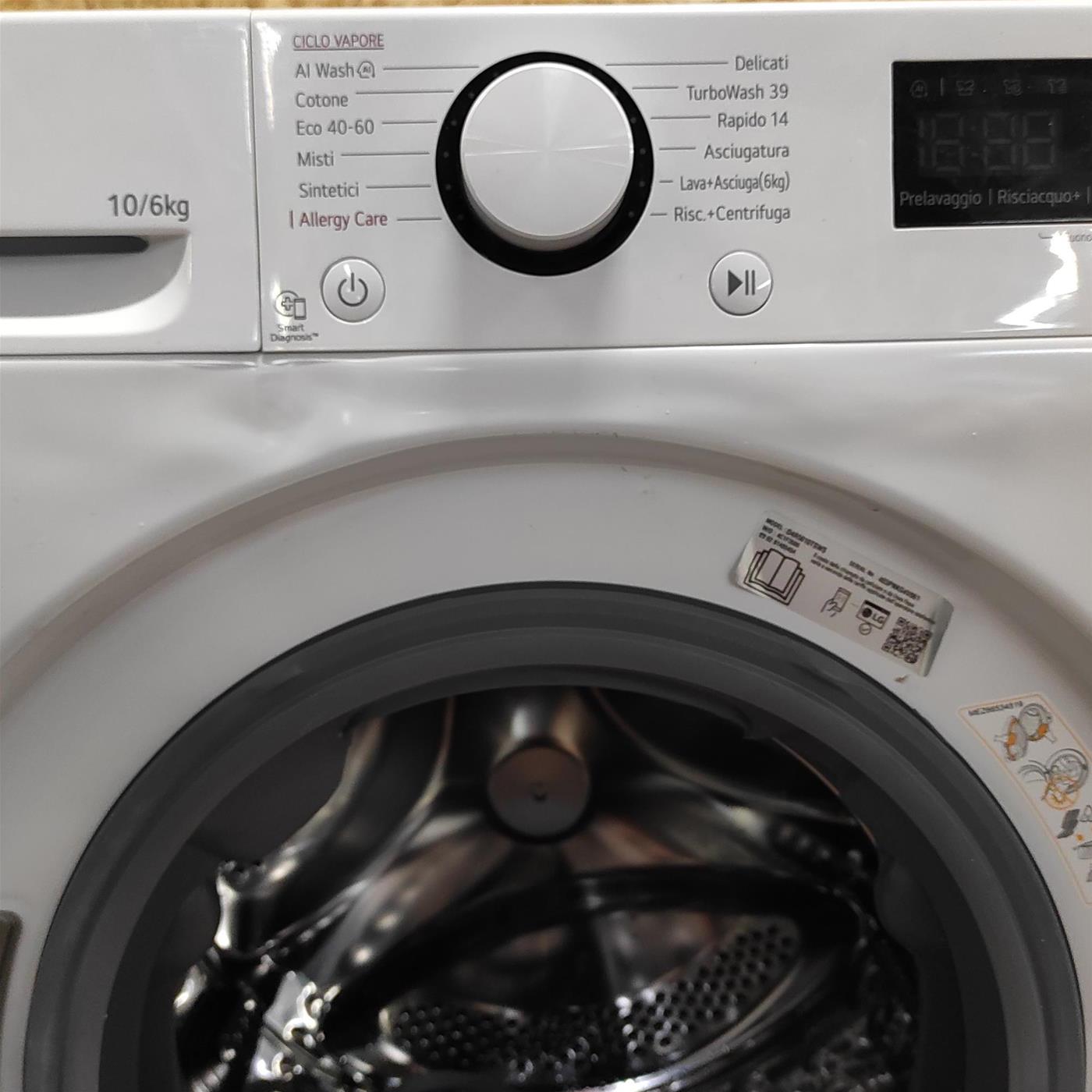 Lavasciuga intelligente LG D4R5010TSWS Serie R5  10/6 Kg