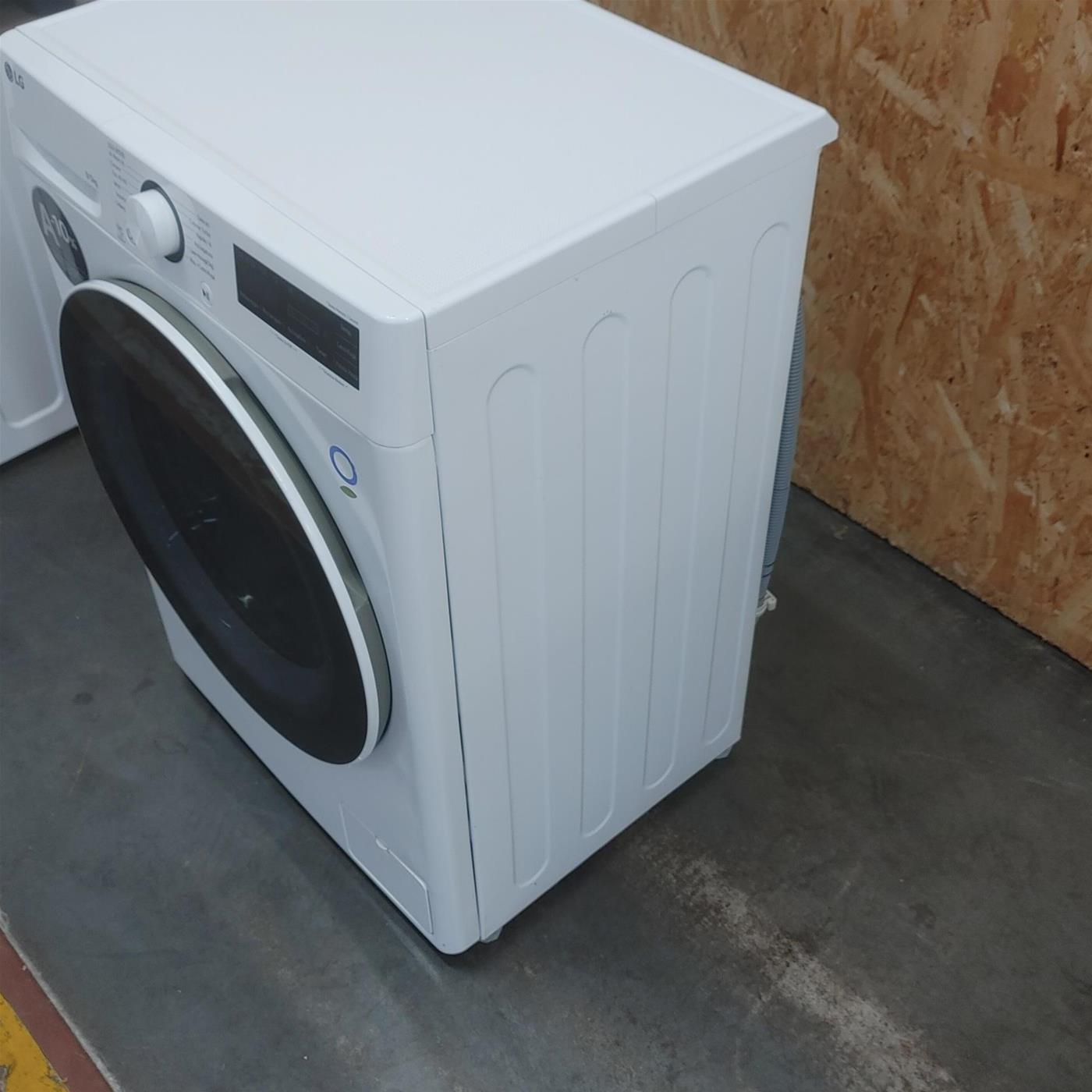 Lavasciuga intelligente LG D2R5S09TSWW Slim 9/5 Kg
