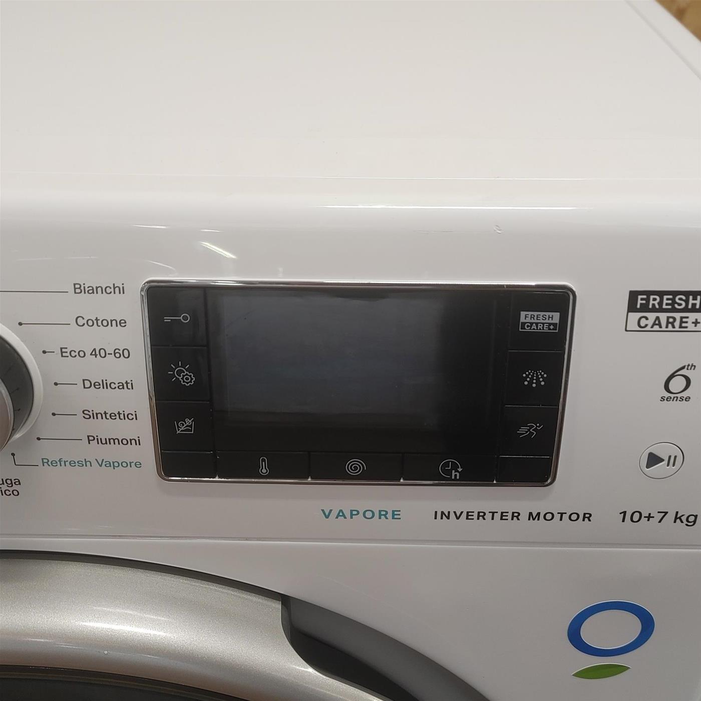 Lavasciuga Whirlpool FFWDD1076258B 10/7Kg