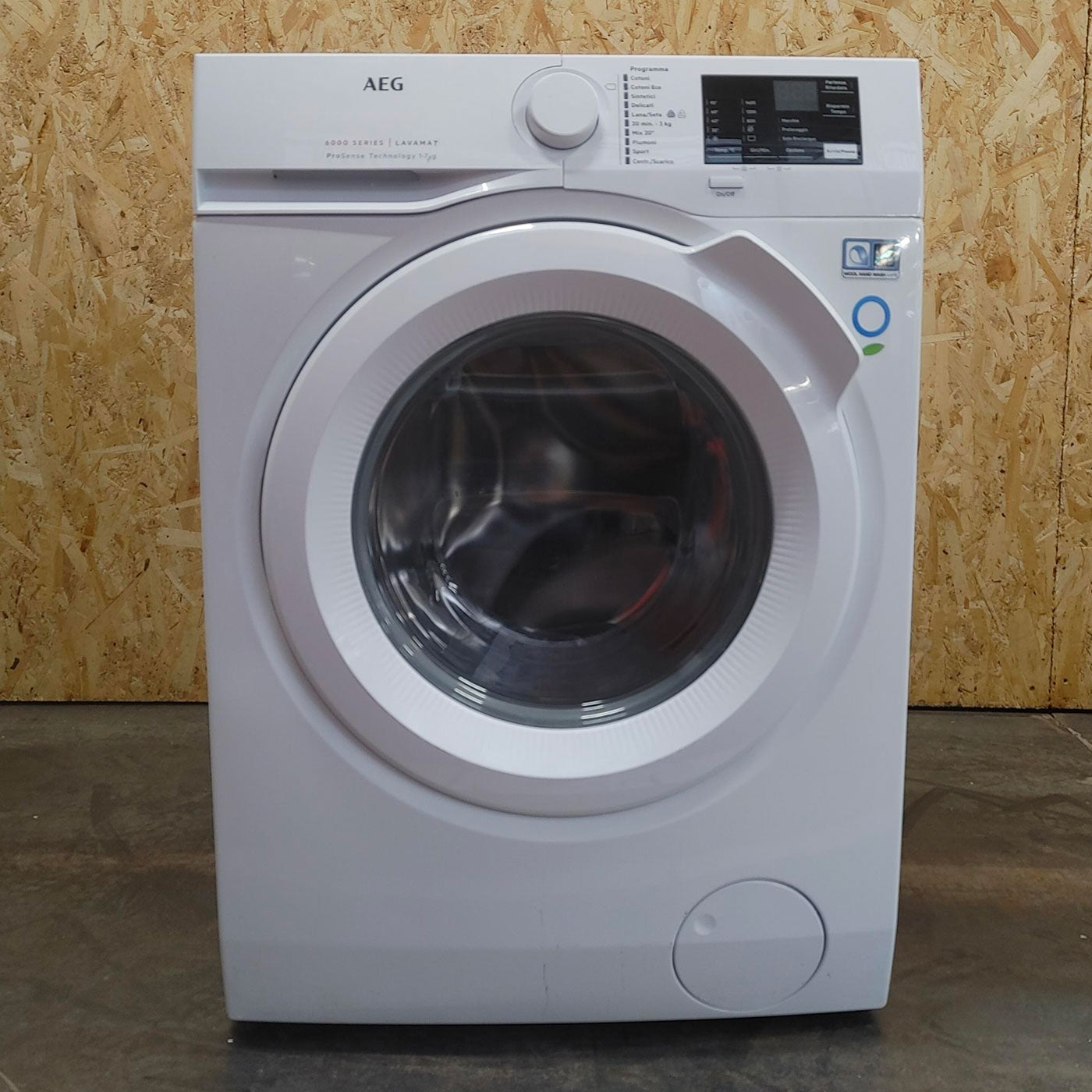 AEG L6FBI741 lavatrice Caricamento frontale 7 kg 1400 Giri/min Bianco