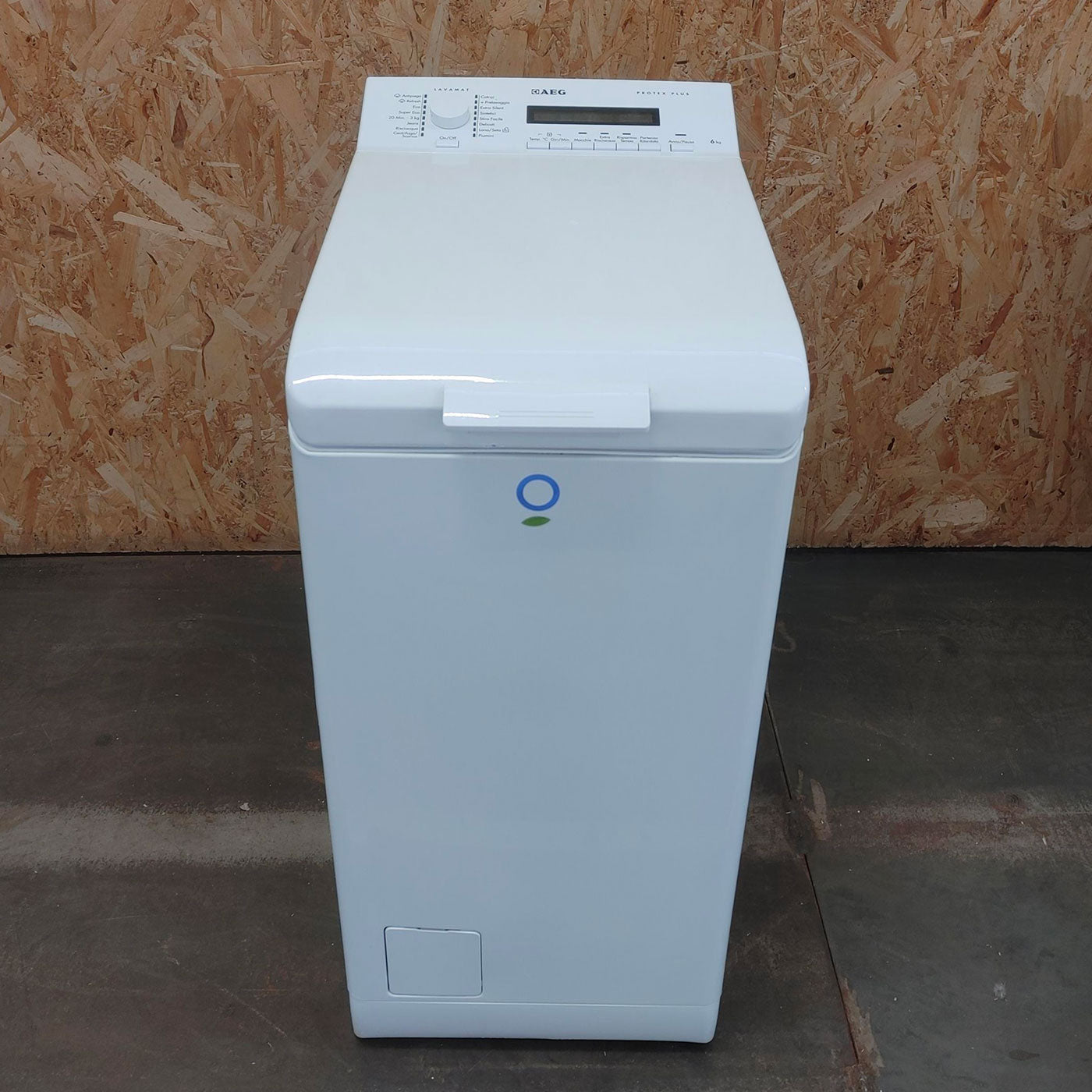 Lavatrice AEG L76460TL Carica dall'alto 6 kg 1400 giri Bianco