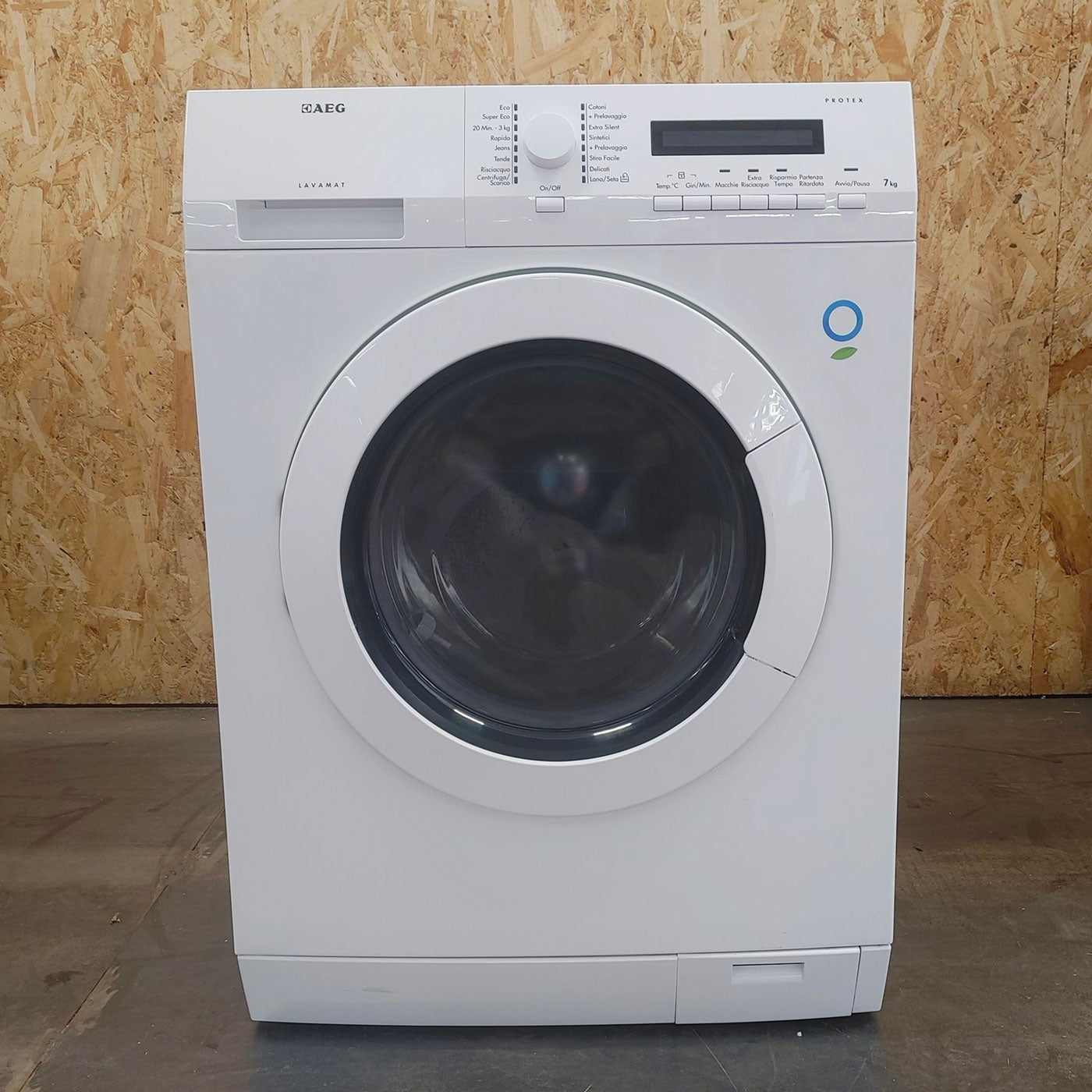 AEG L75471FL lavatrice Caricamento frontale 7 kg 1400 Giri/min Bianco)