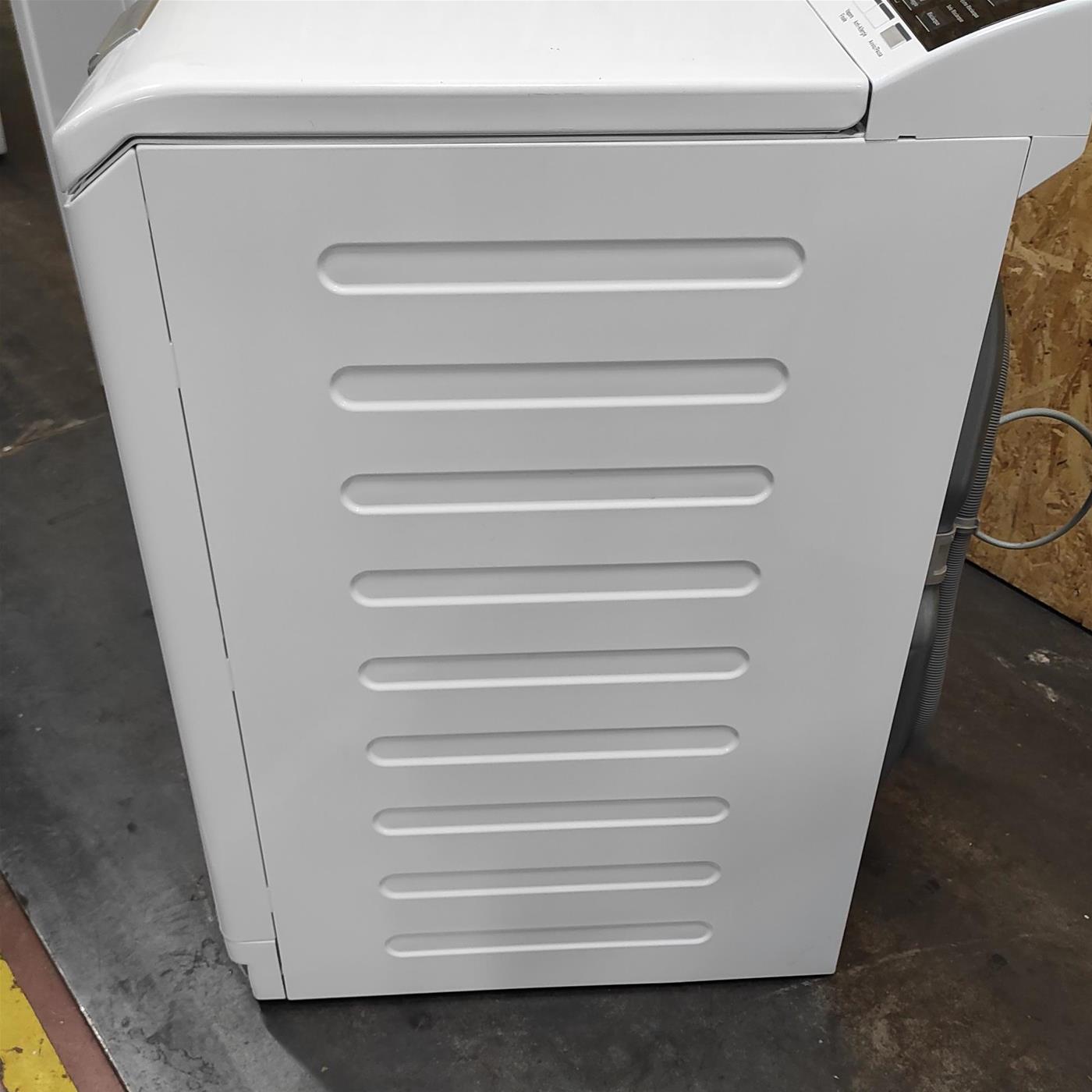 Lavatrice  AEG L7TBE624 6 Kg