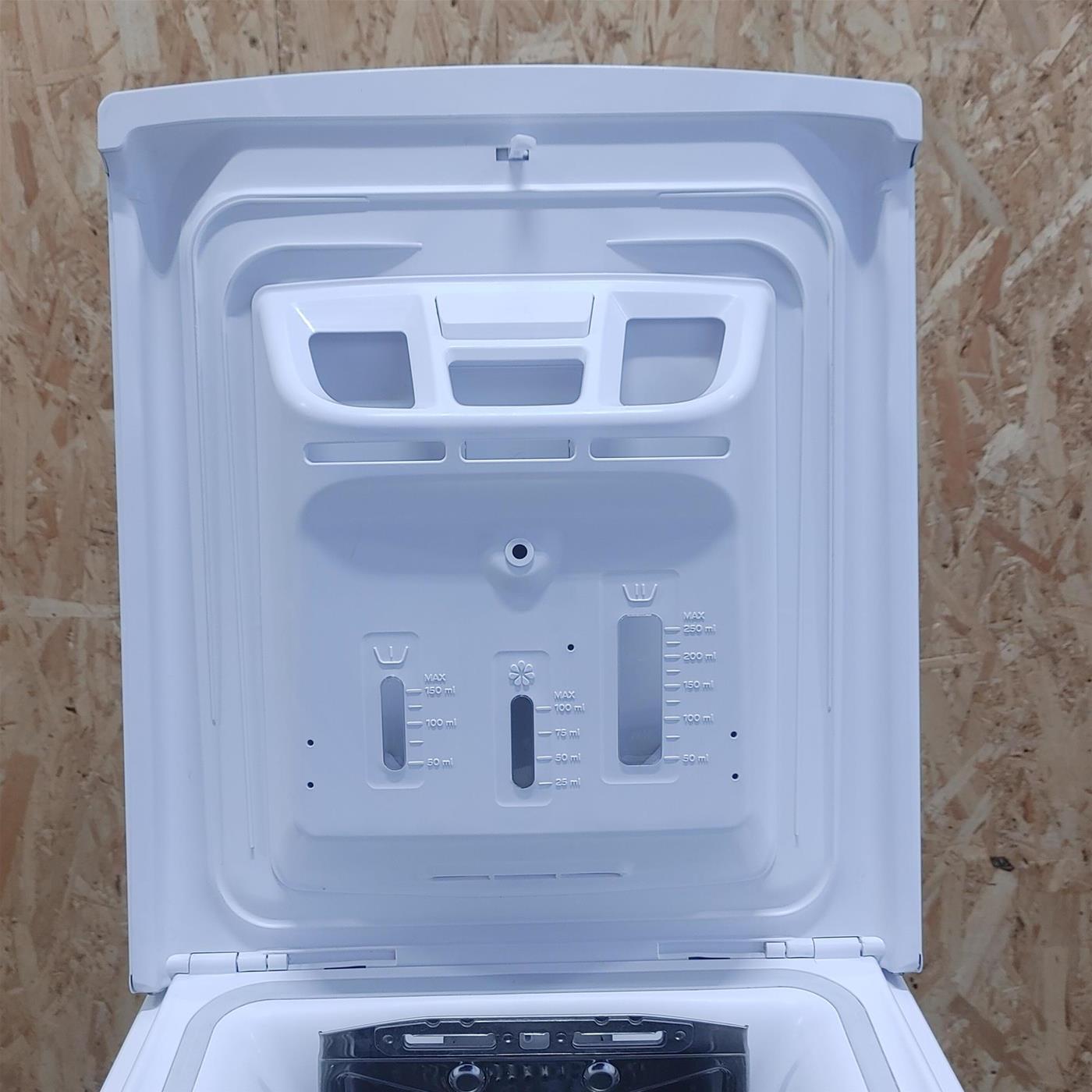 Hotpoint WMTG 722B IT/N lavatrice Caricamento dall'alto 7 kg 1200 Giri/min Bianco