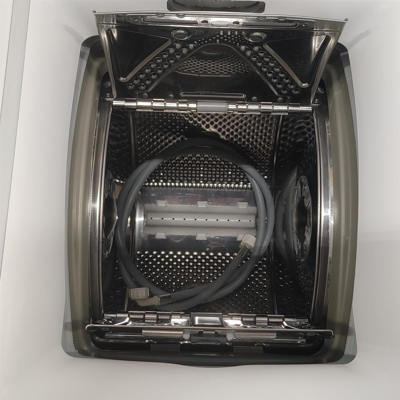 Hotpoint WMTG 722B IT/N lavatrice Caricamento dall'alto 7 kg 1200 Giri/min Bianco