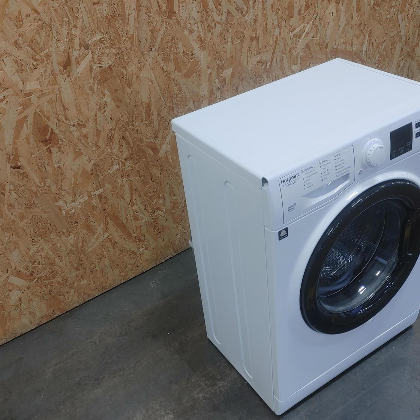 Lavatrice slim Hotpoint Ariston RSSF R327 IT 7 Kg