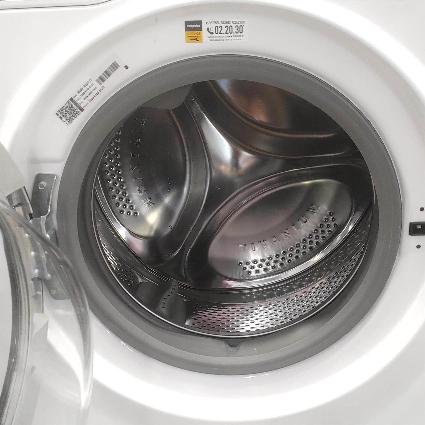 Lavatrice slim Hotpoint Ariston RSSF R327 IT 7 Kg