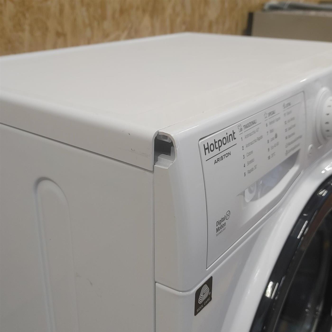 Lavatrice slim Hotpoint Ariston RSSF R327 IT 7 Kg