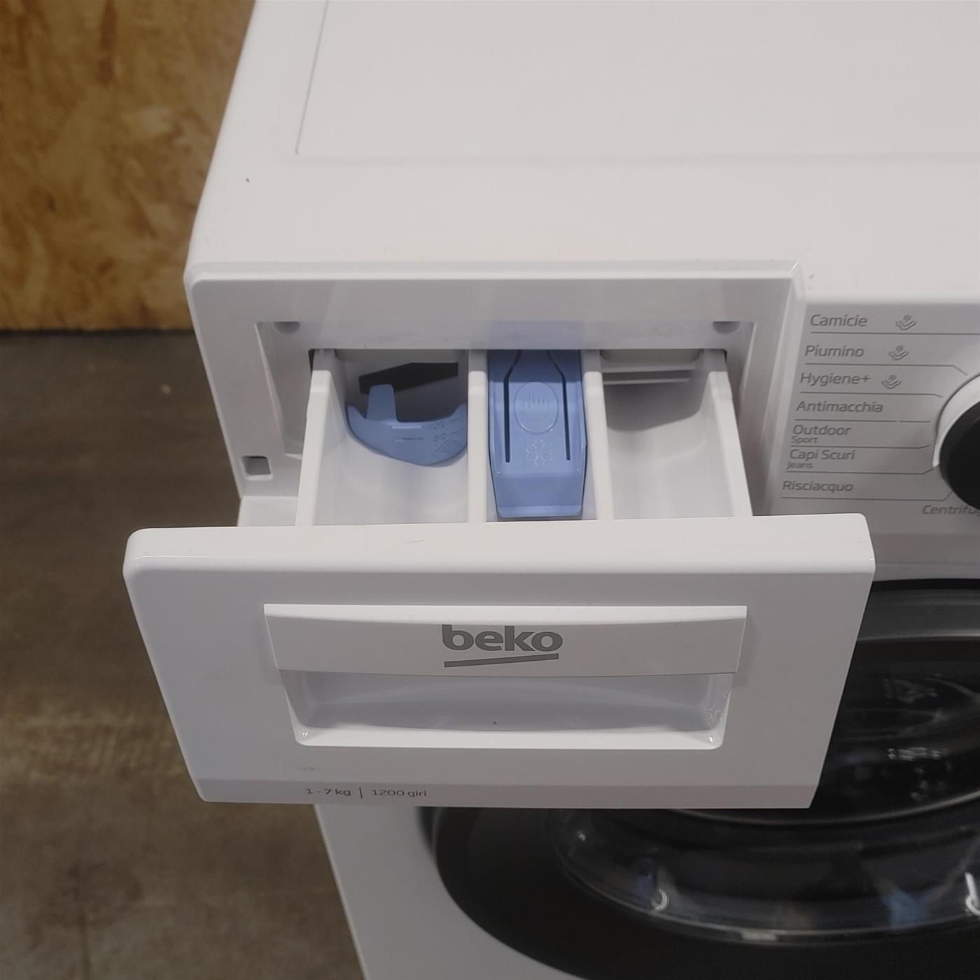 Lavatrice slim Beko b300 MWUXS71282AI/IT: Classe A 7 Kg