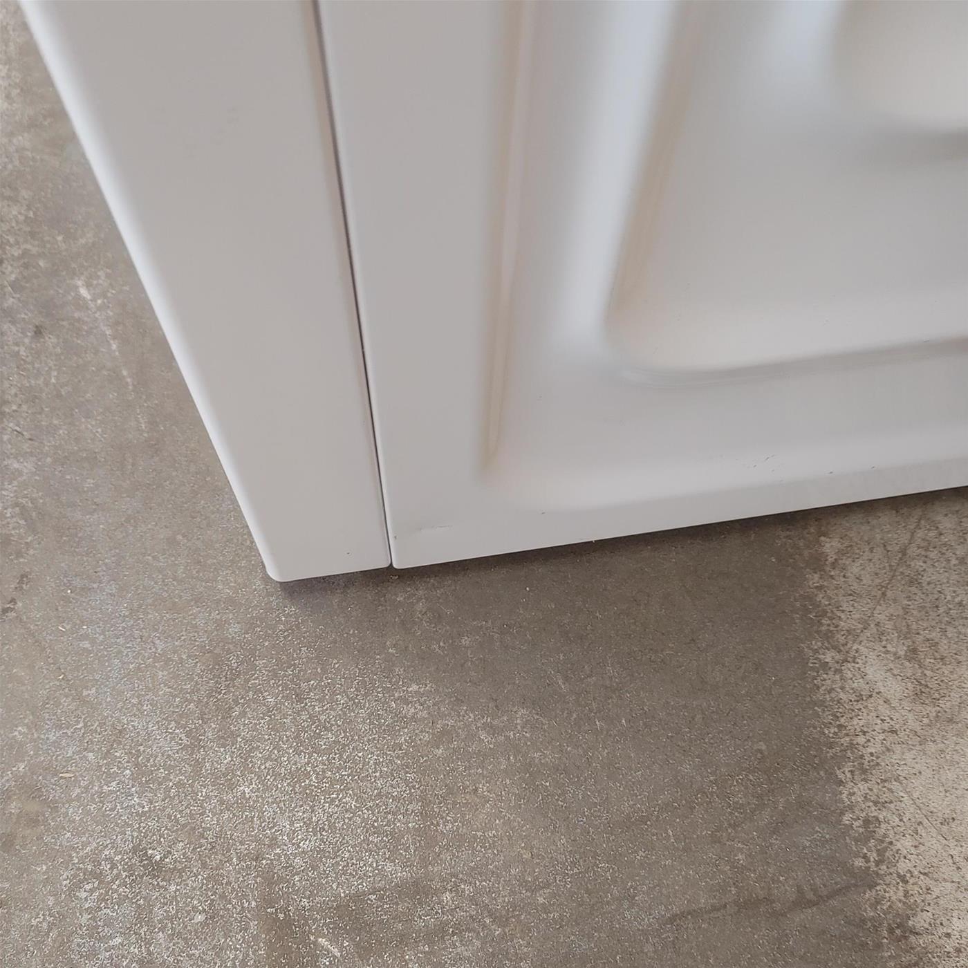 Lavatrice Beko b300 BWU384S:  Beyond Classe A SteamCure™ 8 Kg