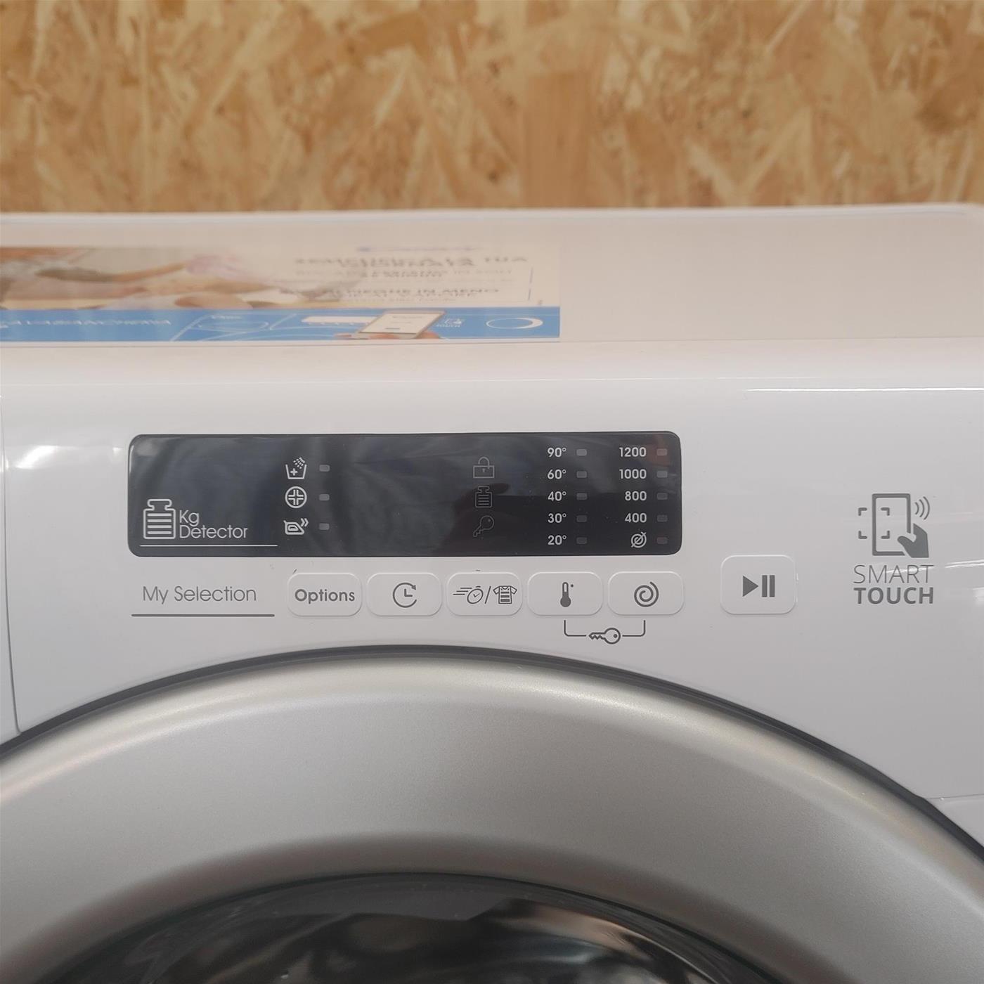Candy Smart CSS41272DWSE-11 lavatrice Caricamento frontale 7 kg 1200 Giri/min Bianco