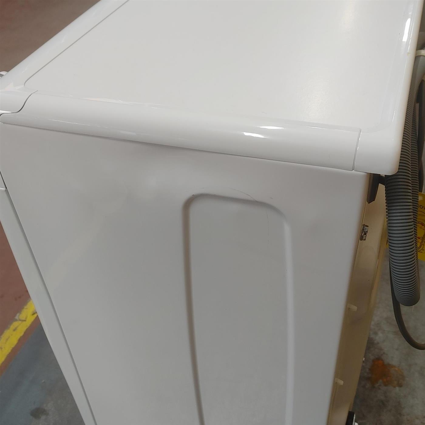 Lavatrice slim Candy Smart Pro Inverter CO4 274TWM6/1-S Classe A 7 Kg