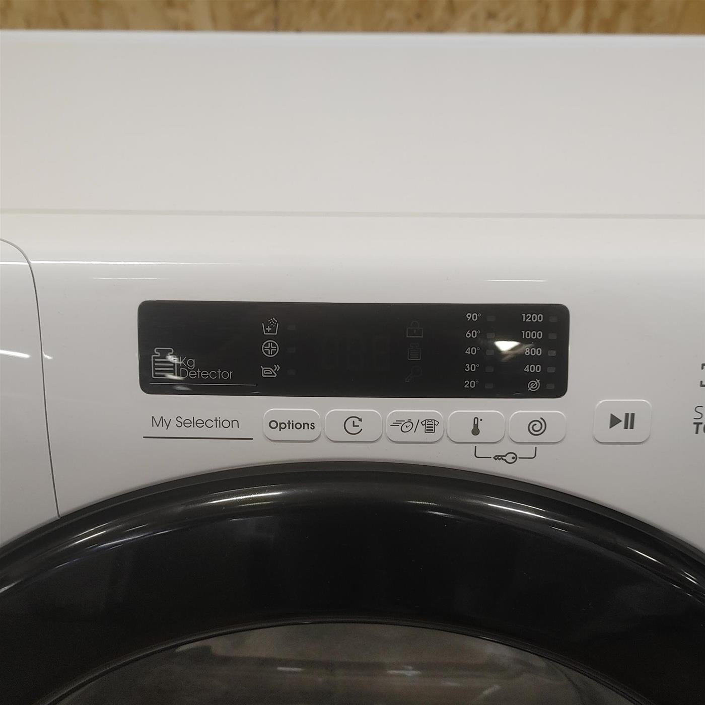 Lavatrice slim Candy Smart CS4 272DWB4/1-11  Wi-Fi 7 Kg