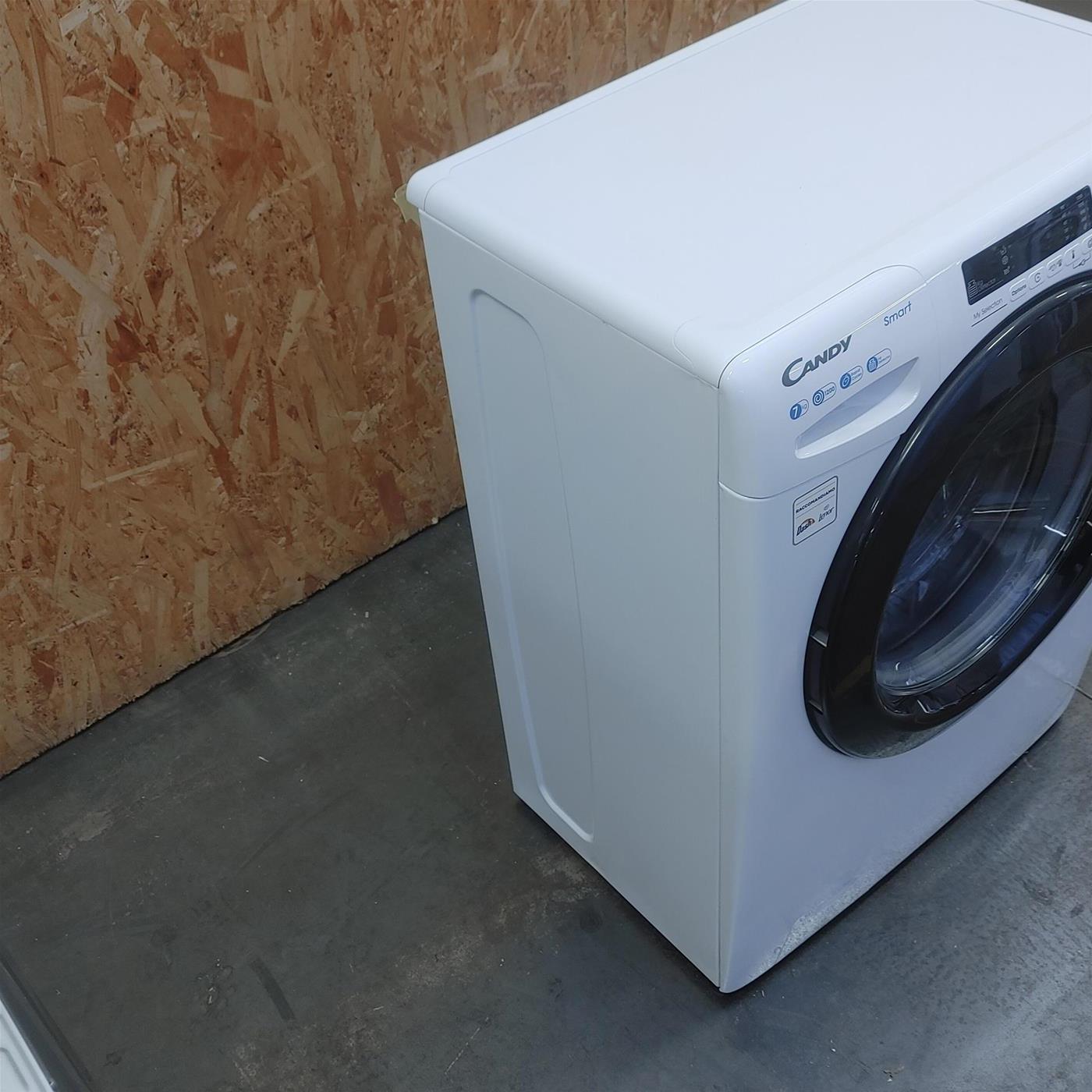 Lavatrice slim Candy Smart CS4 272DWB4/1-11  Wi-Fi 7 Kg