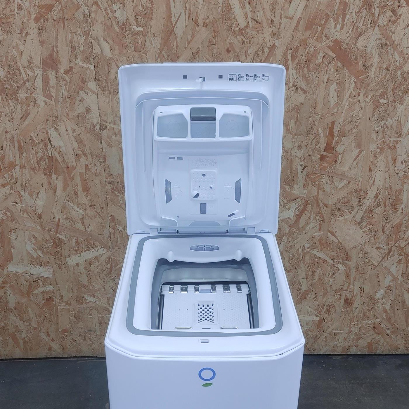 Lavatrice Candy ProWash 300 TCA483D2-S Wi-Fi 8 Kg