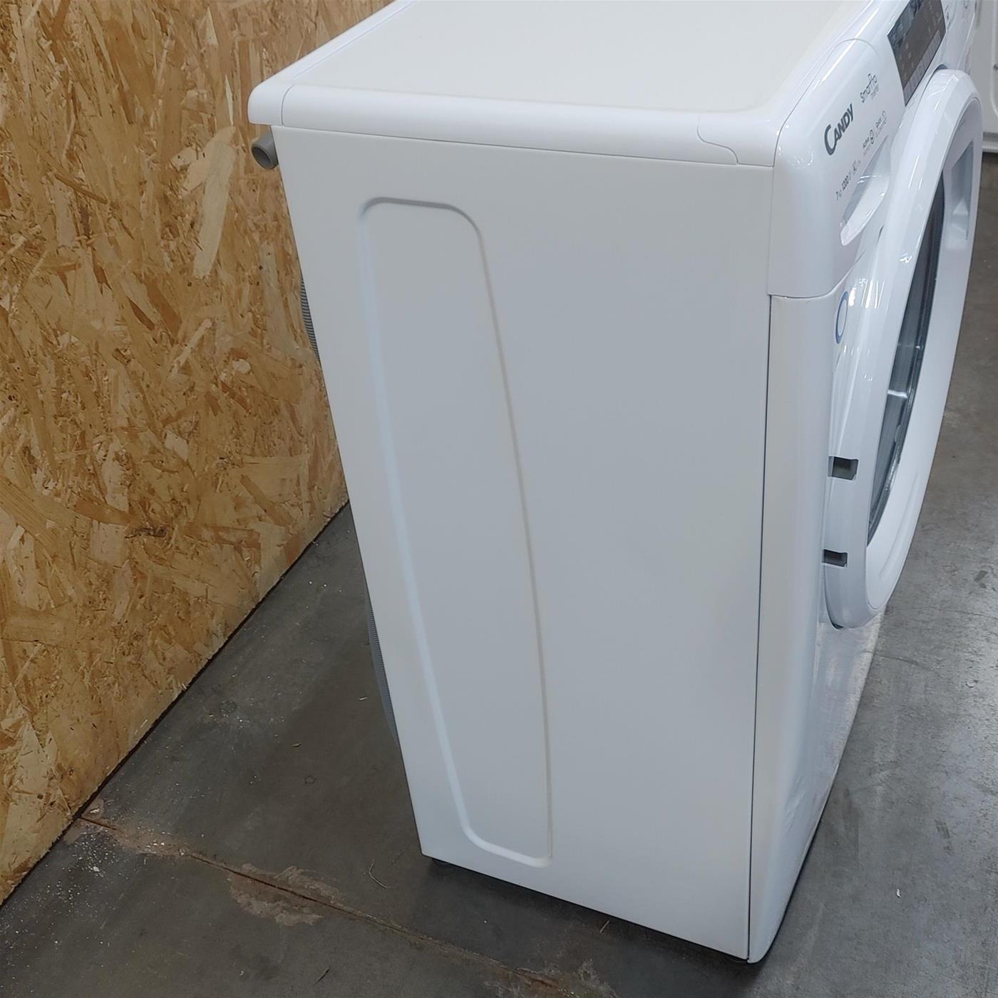 Lavatrice slim Candy Smart Pro Inverter CO4 274TWM6/1-S Classe A 7 Kg