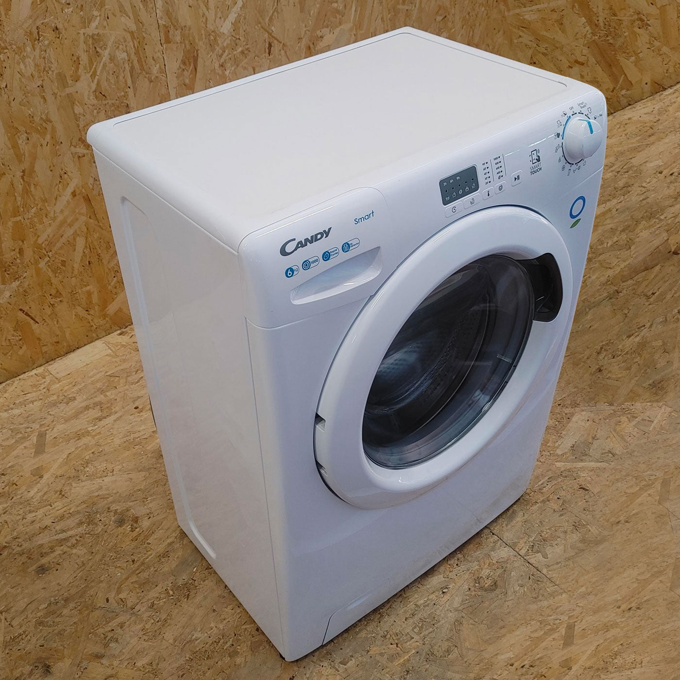 Candy Smart CS4 1061DE/1-S lavatrice Caricamento frontale 6 kg 1000 Giri/min D Bianco