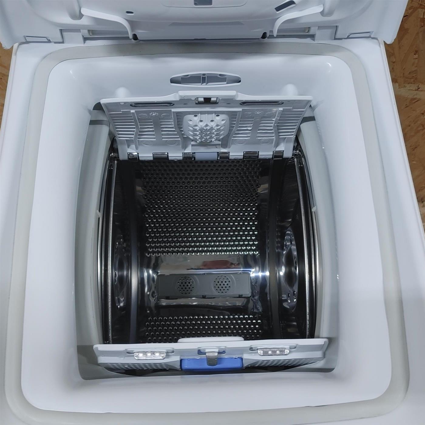 Candy Smart CSTG 272DVE/1-S Lavatrice Caricamento dall'alto 7 kg 1200 Giri/min Bianco