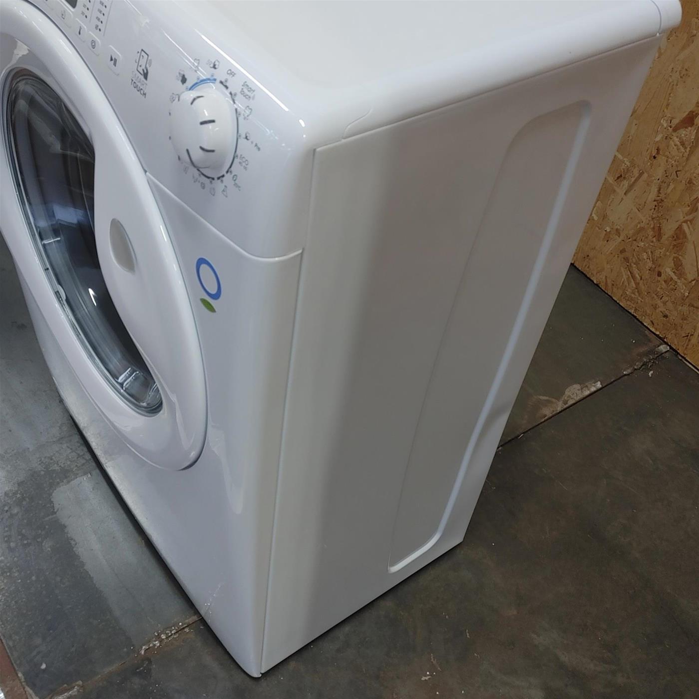 Lavatrice Candy Easy EY4 1061DE/1-S Caricamento frontale 6 kg 1000 Giri/min Bianco