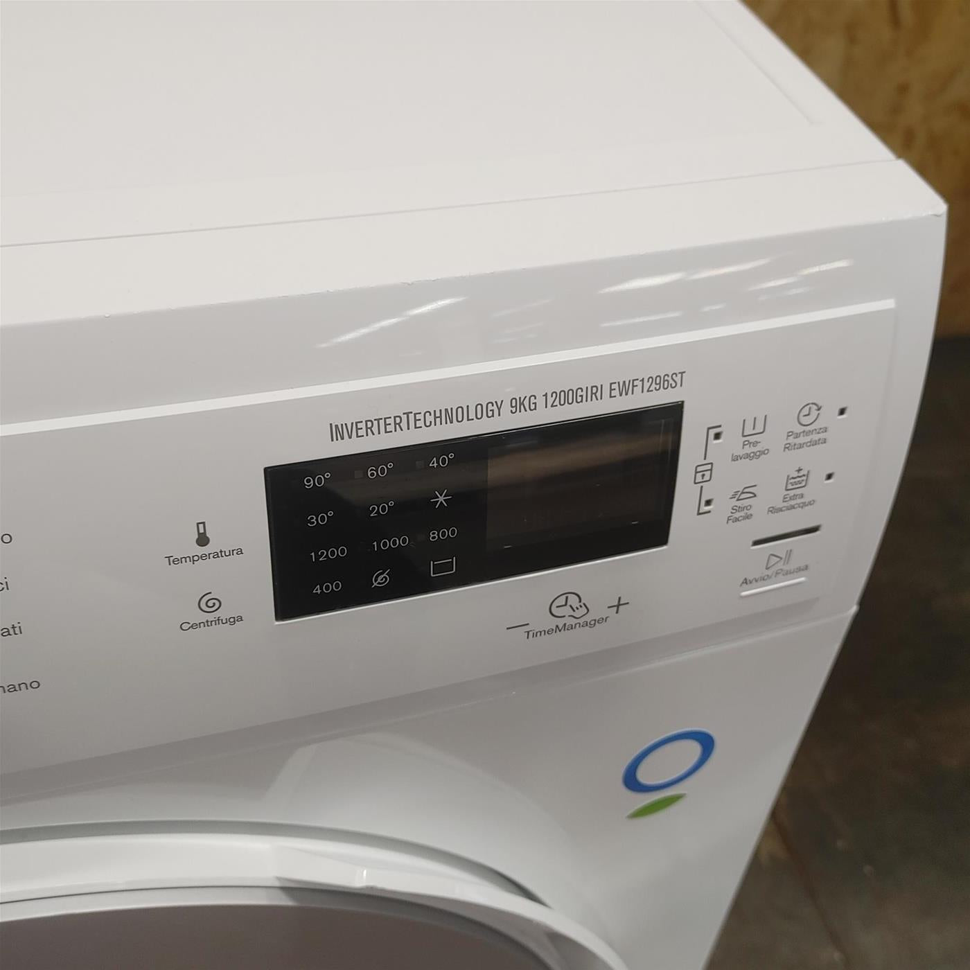 Lavatrice Electrolux EWF 1296 ST Carica frontale 9 kg 1200 Giri/min Bianco