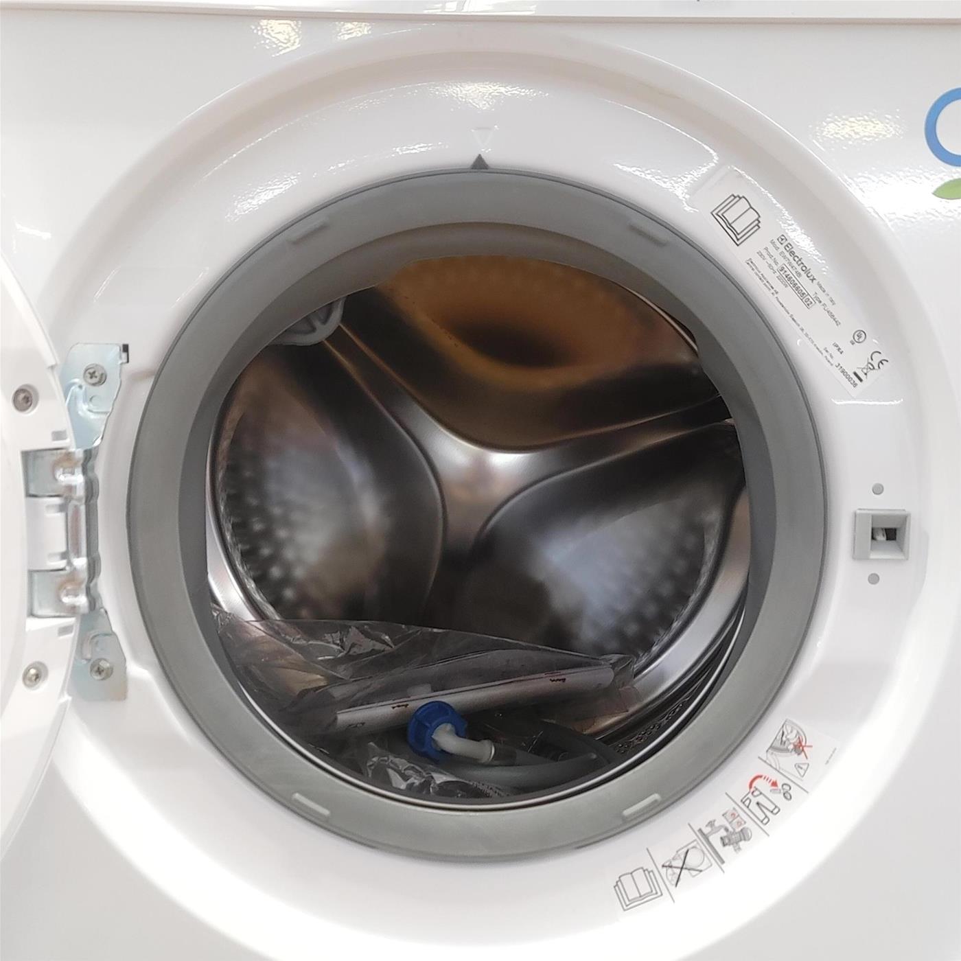 Lavasciuga Electrolux EW7W474BI da incasso 7/4 Kg