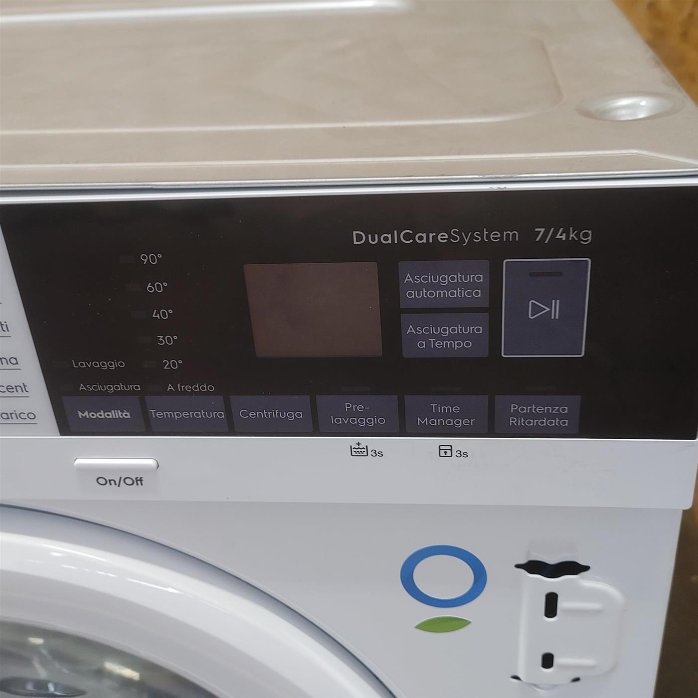 Lavasciuga Electrolux EW7W474BI da incasso 7/4 Kg