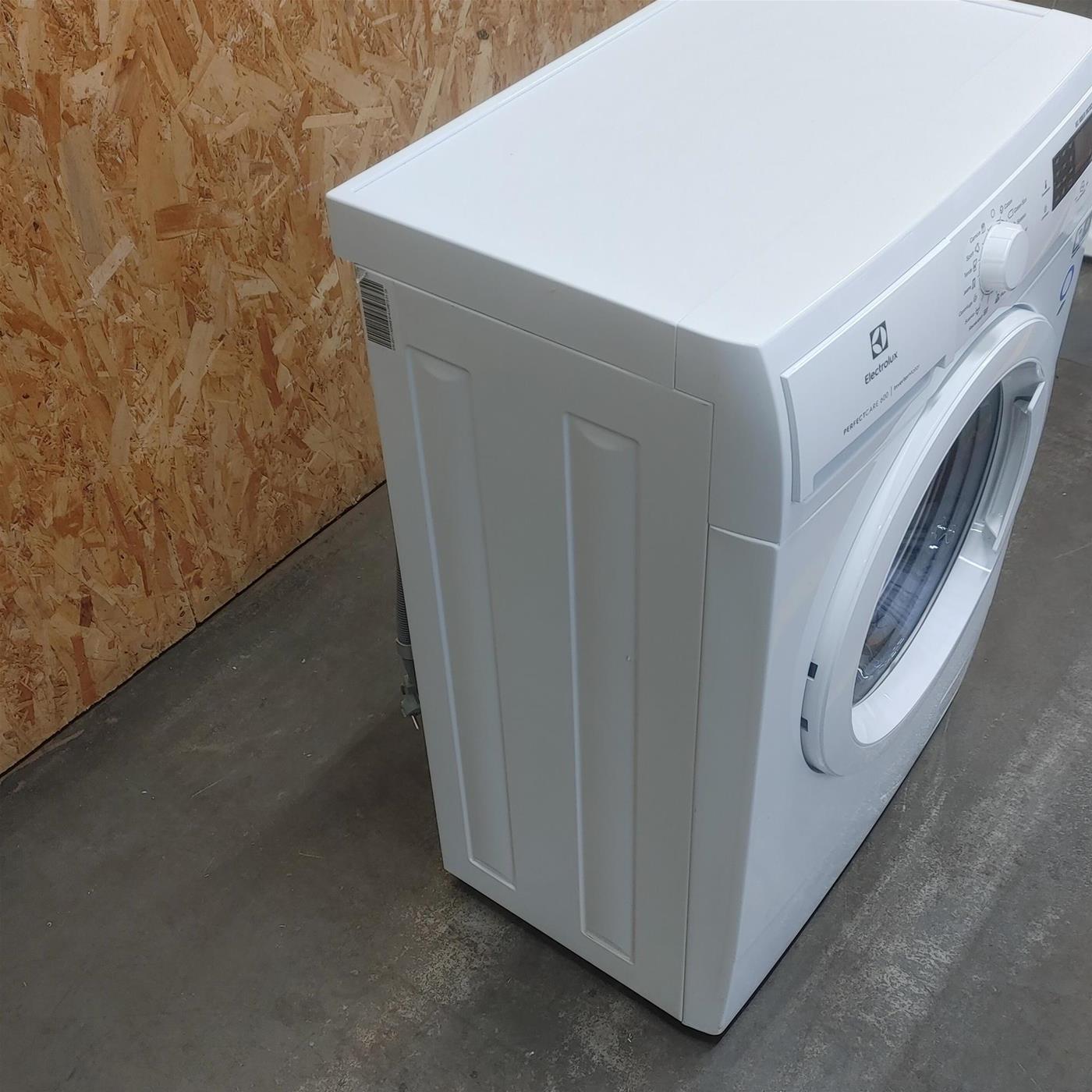 Lavatrice slim Electrolux RWS 1062 EDW 6 Kg