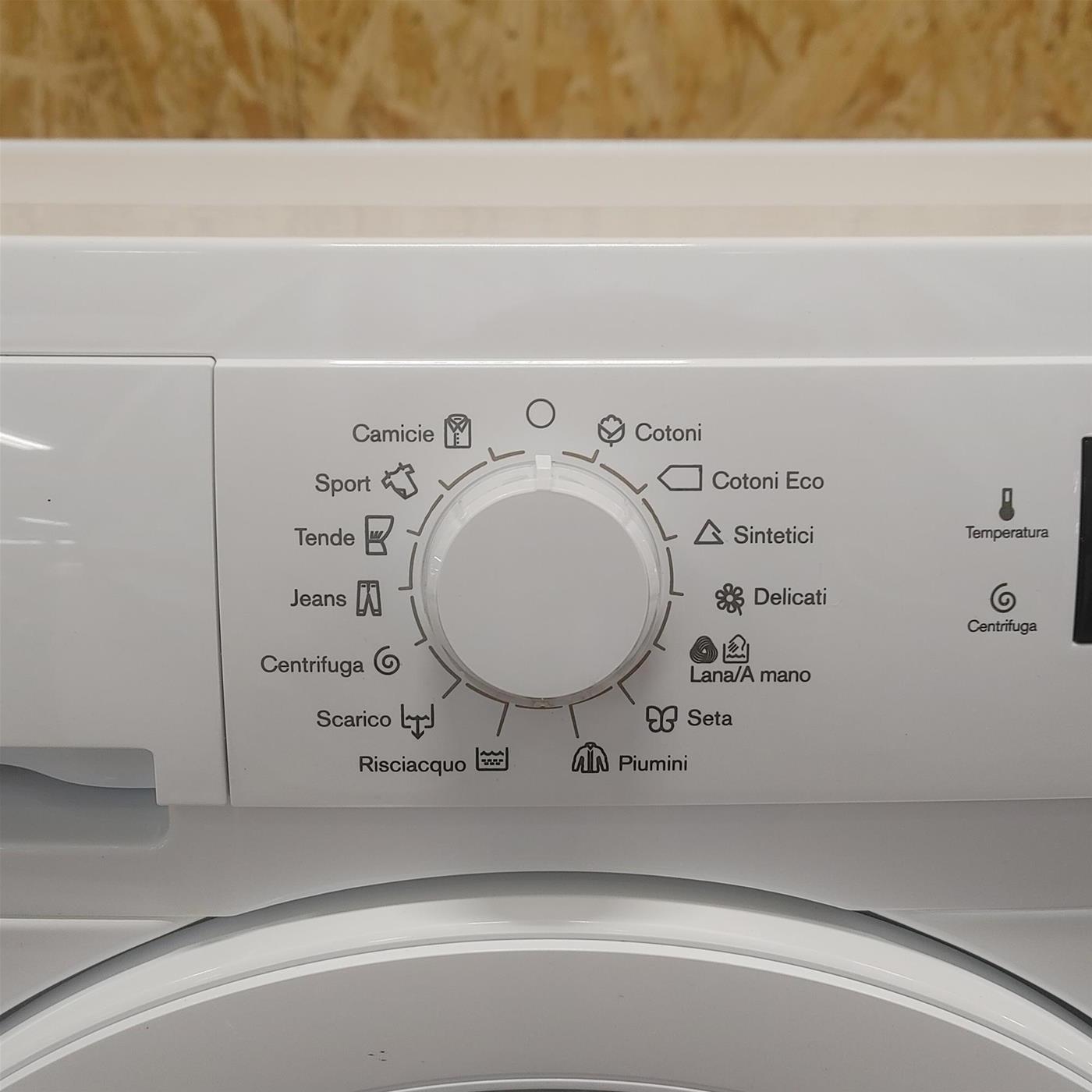 Lavatrice slim Electrolux RWS 1062 EDW 6 Kg