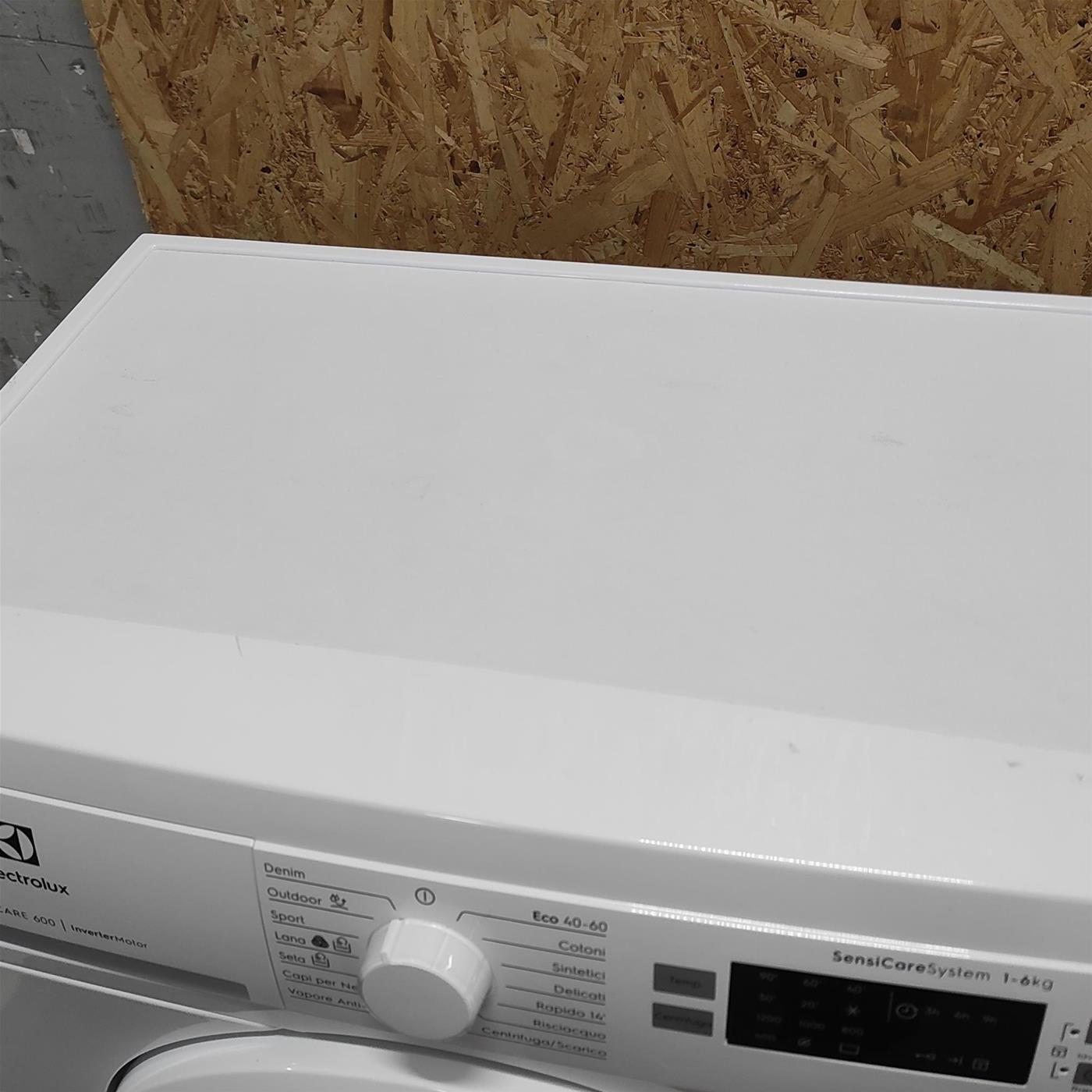 Lavatrice Electrolux SensiCare 600 EW6S526W 6 Kg
