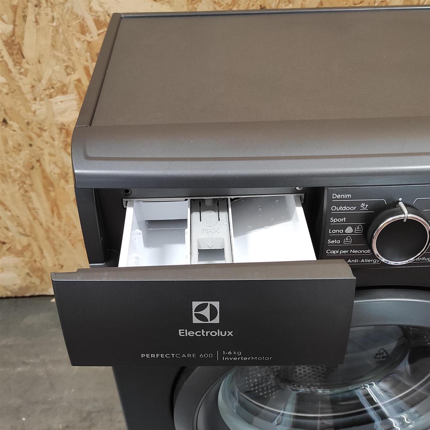 Lavatrice Electrolux SensiCare 600 EW6S306BL 6 Kg