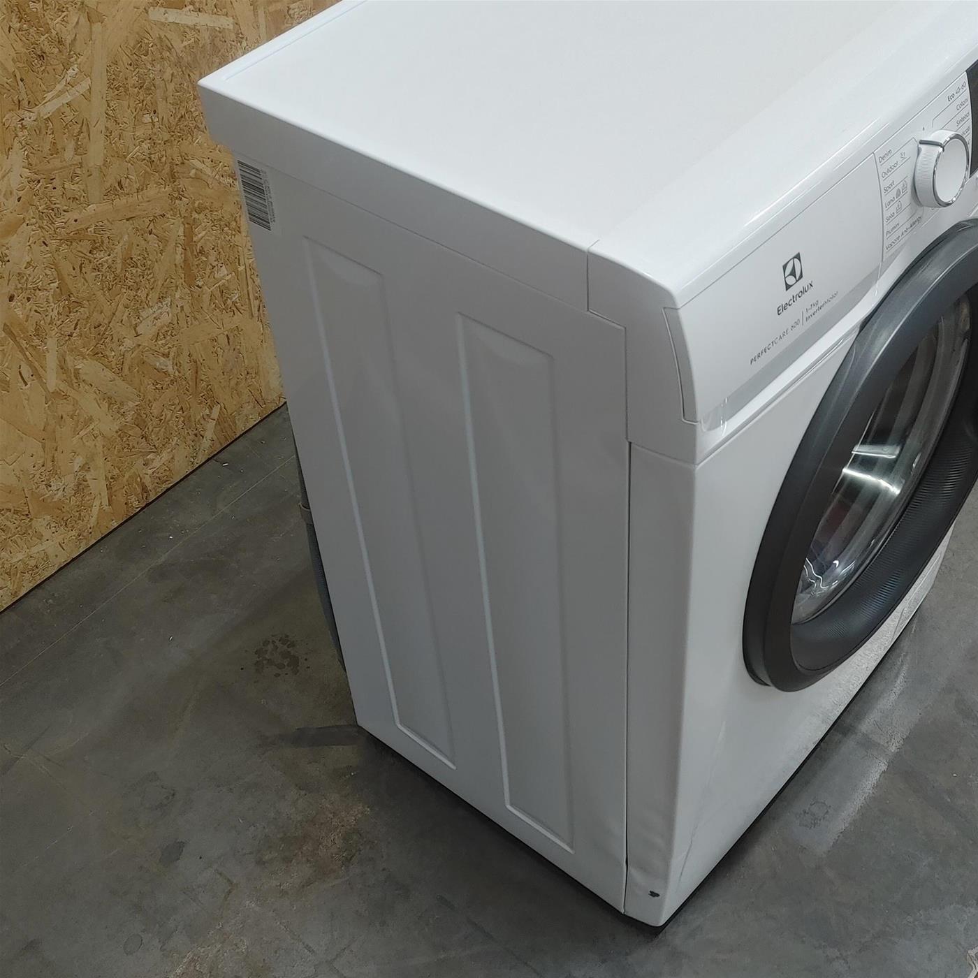 Lavatrice Electrolux SensiCare serie 600 EW6S472B 7 Kg