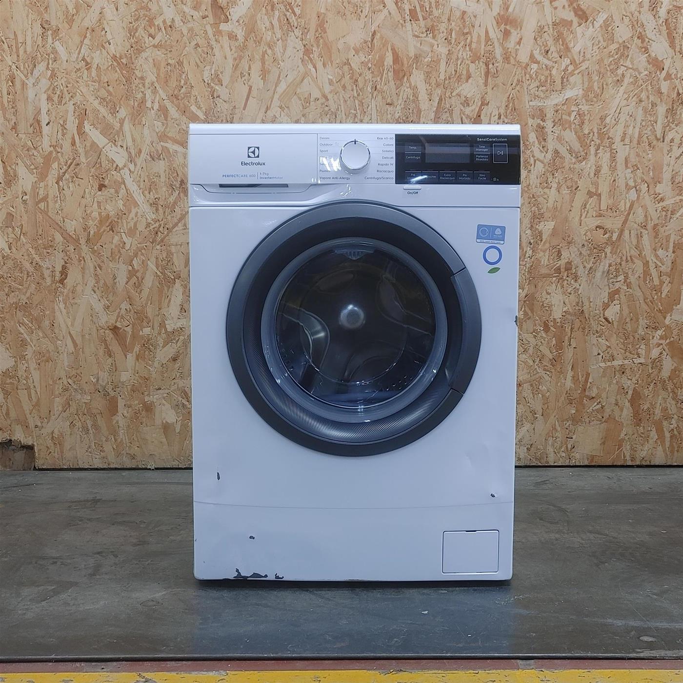 Lavatrice Electrolux SensiCare serie 600 EW6S472B 7 Kg