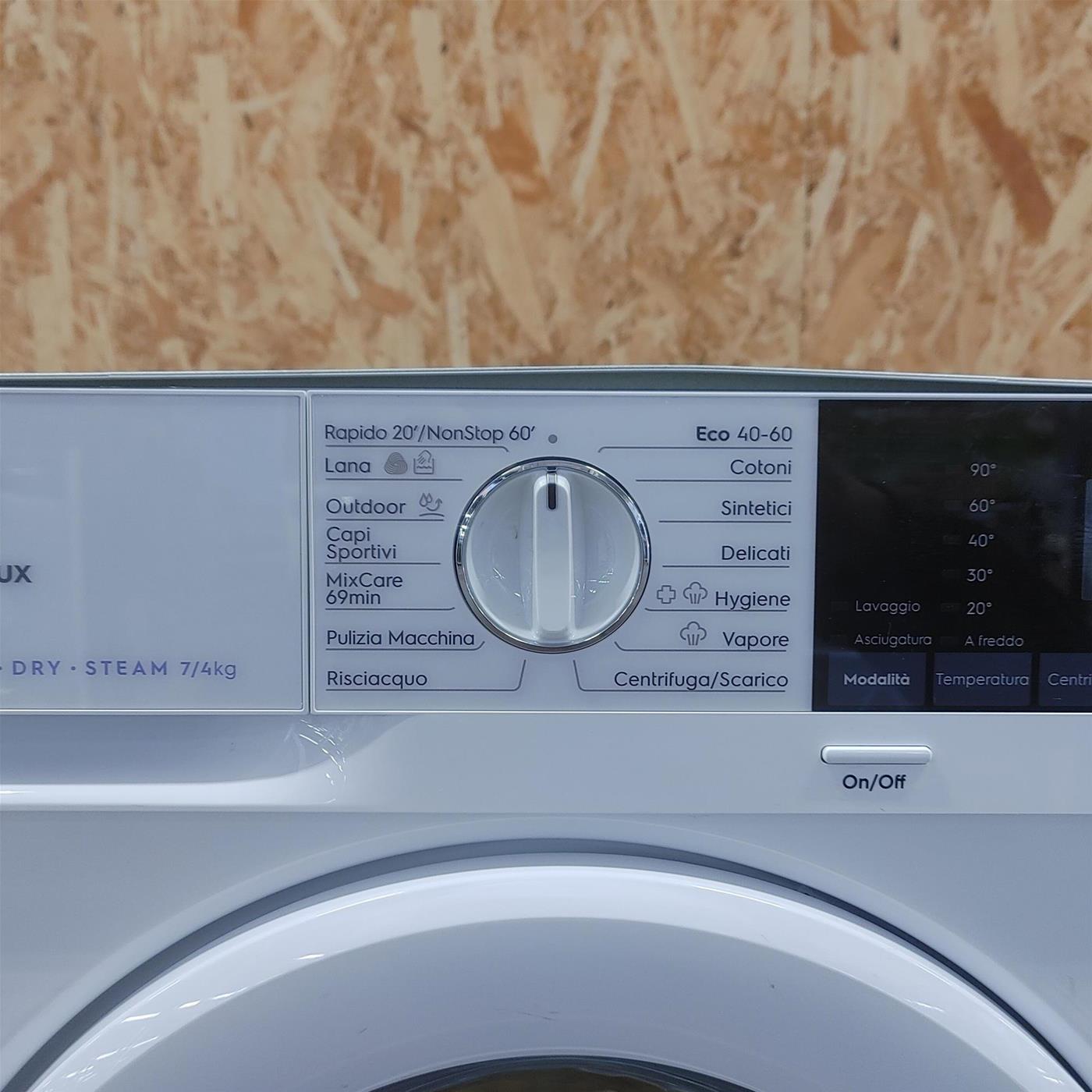 Lavasciuga DualCare Electrolux Serie 700 EW7W674BI 7 Kg