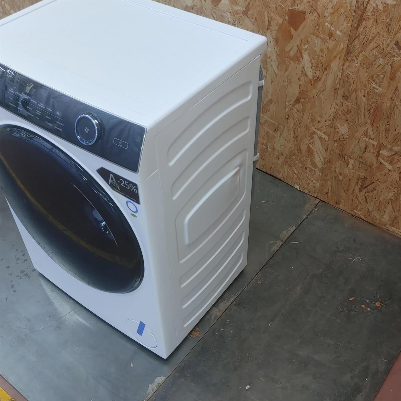 Lavatrice Slim Haier I-Pro Series 7 HW80-B14979-IT Classe A 8 Kg