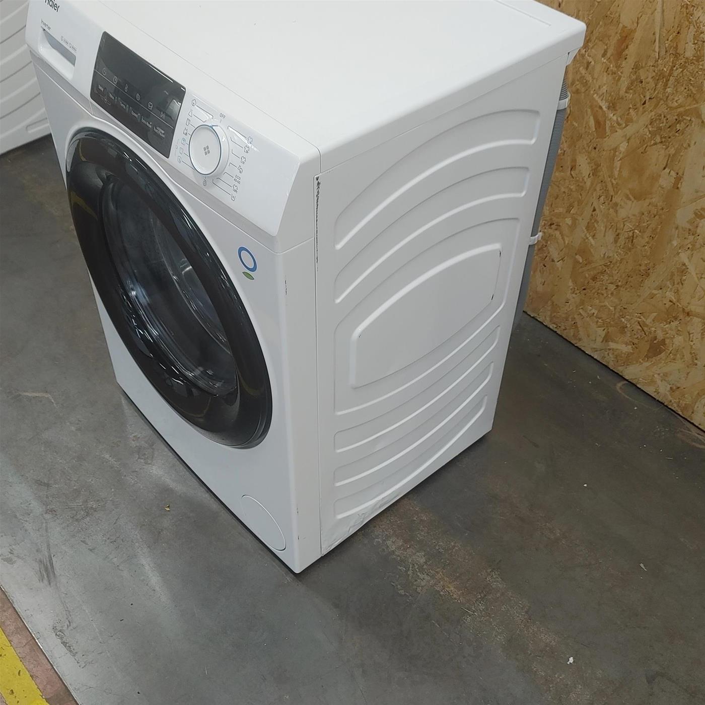 Lavatrice Haier HW90-BP14929A-S 9 Kg