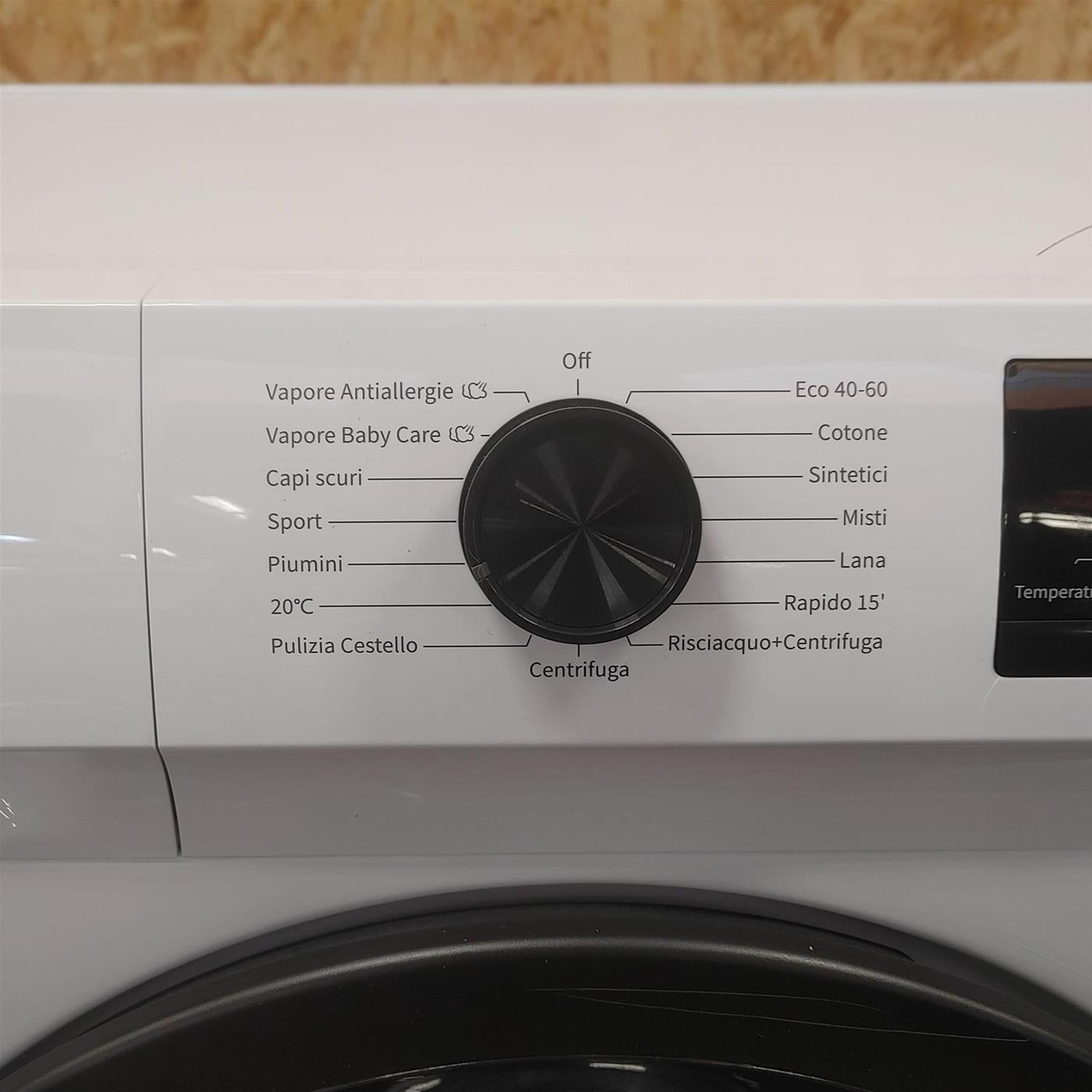 Lavatrice Hisense WFQP701219VM Classe A 7 Kg